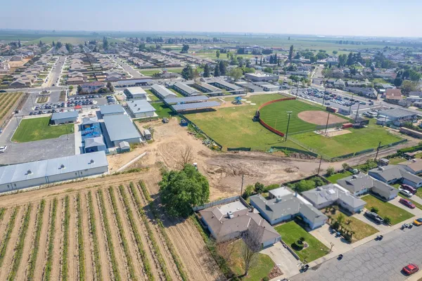 $350,000 | 327 North 2nd Street, Fowler, CA 93625