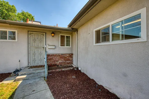 $350,000 | 327 North 2nd Street, Fowler, CA 93625