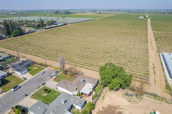 $350,000 | 327 North 2nd Street, Fowler, CA 93625