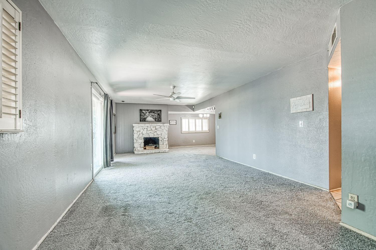 327 North 2nd Street Fowler, CA 93625 - Photo 7 of 44