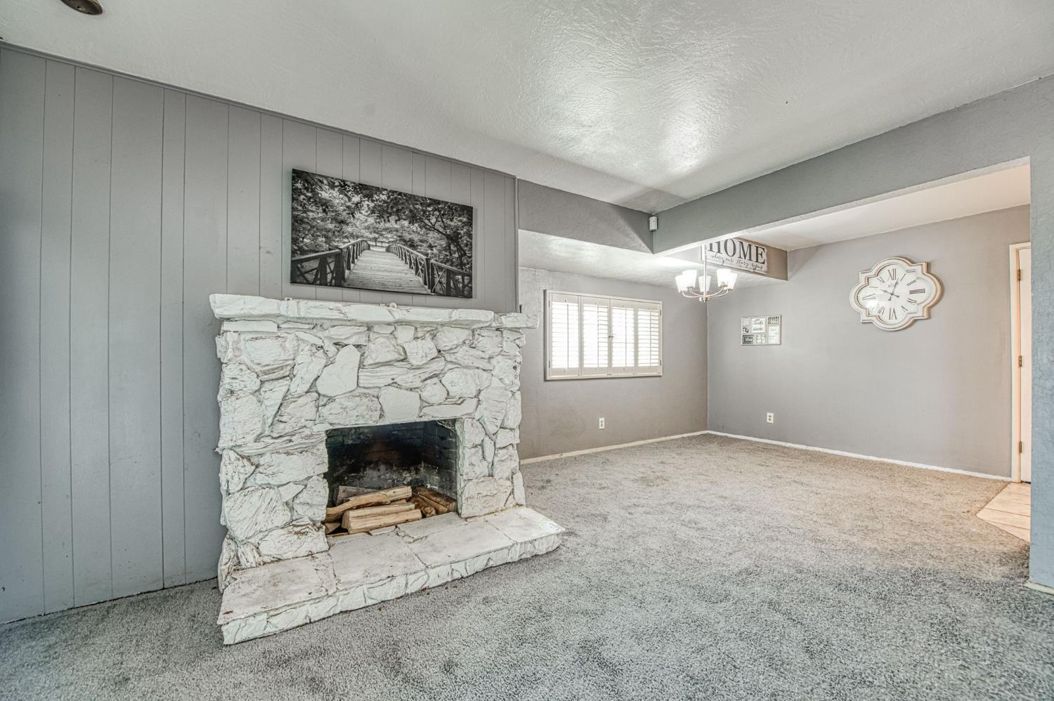 327 North 2nd Street Fowler, CA 93625 - Photo 9 of 44