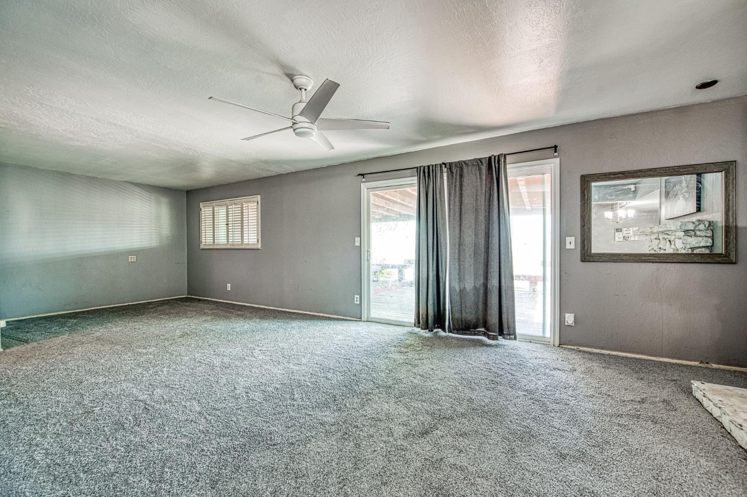 327 North 2nd Street Fowler, CA 93625 - Photo 10 of 44