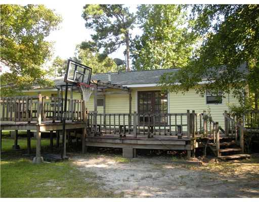 256 Dummyline Road Madisonville, LA 70447 - Photo 11 of 19 Gallery Image 11