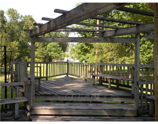 256 Dummyline Road Madisonville, LA 70447 - Photo 14 of 19 Gallery Image 14