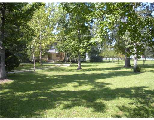 256 Dummyline Road Madisonville, LA 70447 - Photo 17 of 19 Gallery Image 17