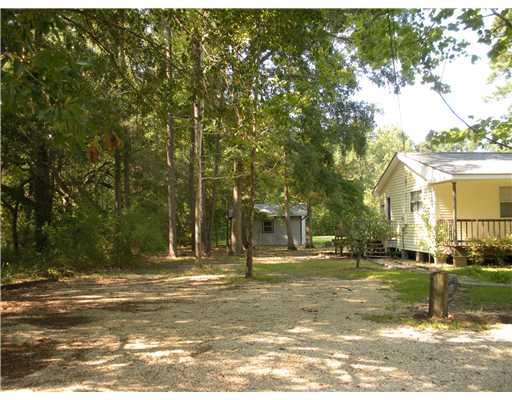 256 Dummyline Road Madisonville, LA 70447 - Photo 18 of 19 Gallery Image 18