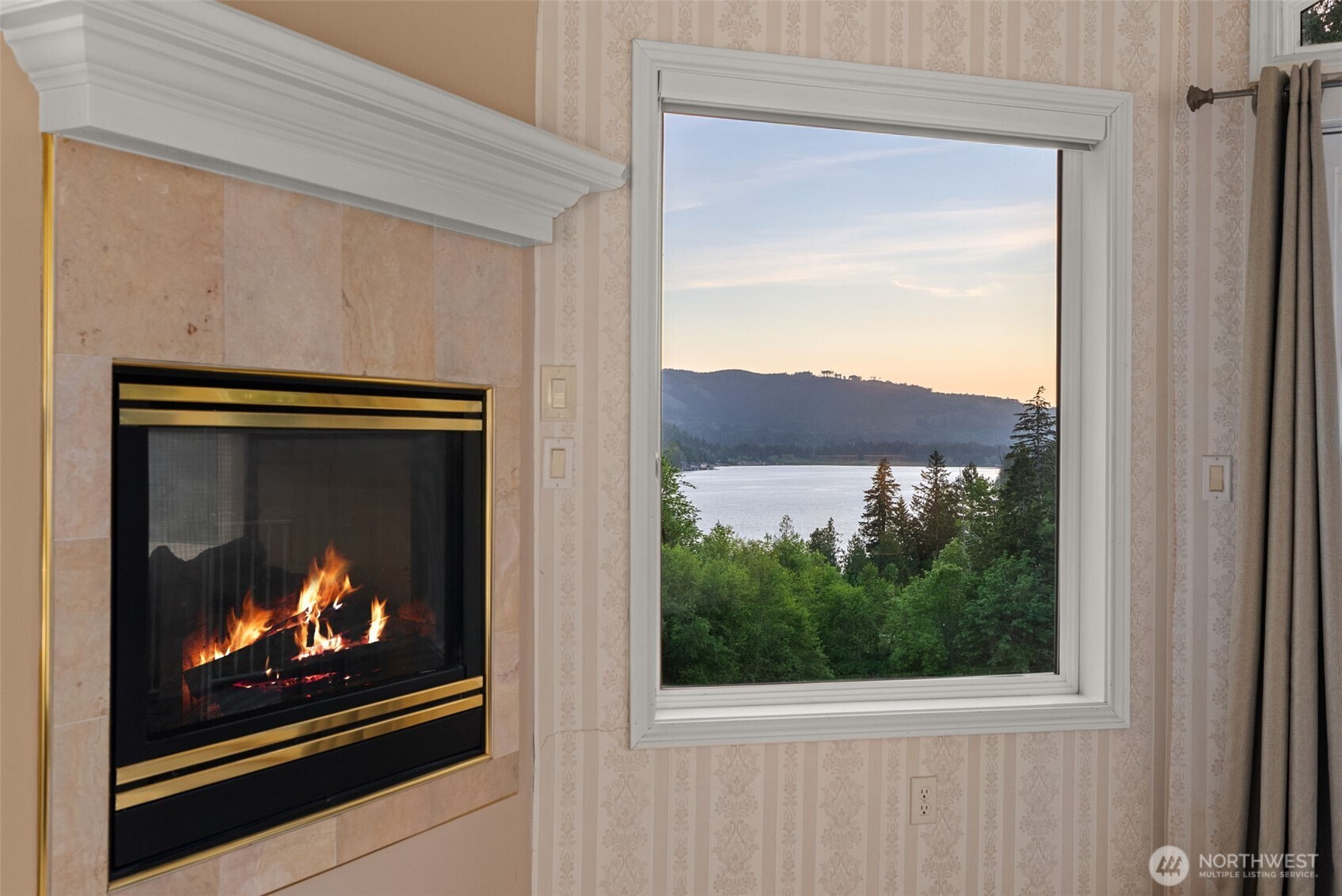 1410 Summit Lake Shore Road Northwest Olympia, WA 98502 - Photo 21 of 40