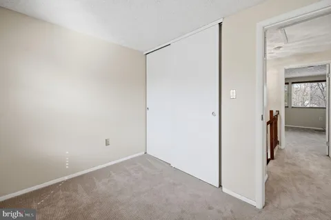$2,800 | 5831 Rock Forest Court, Centreville, VA 20121