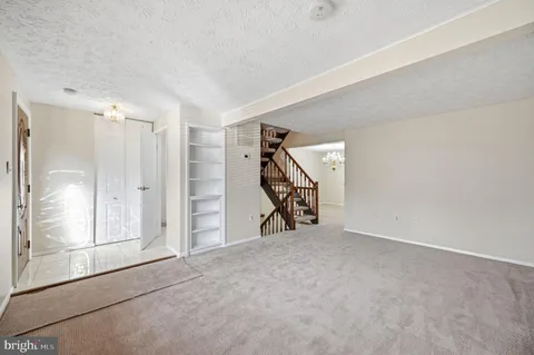 $2,800 | 5831 Rock Forest Court, Centreville, VA 20121