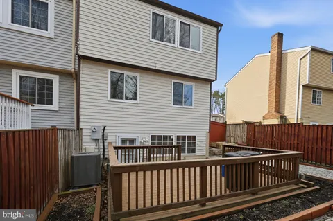 $2,800 | 5831 Rock Forest Court, Centreville, VA 20121