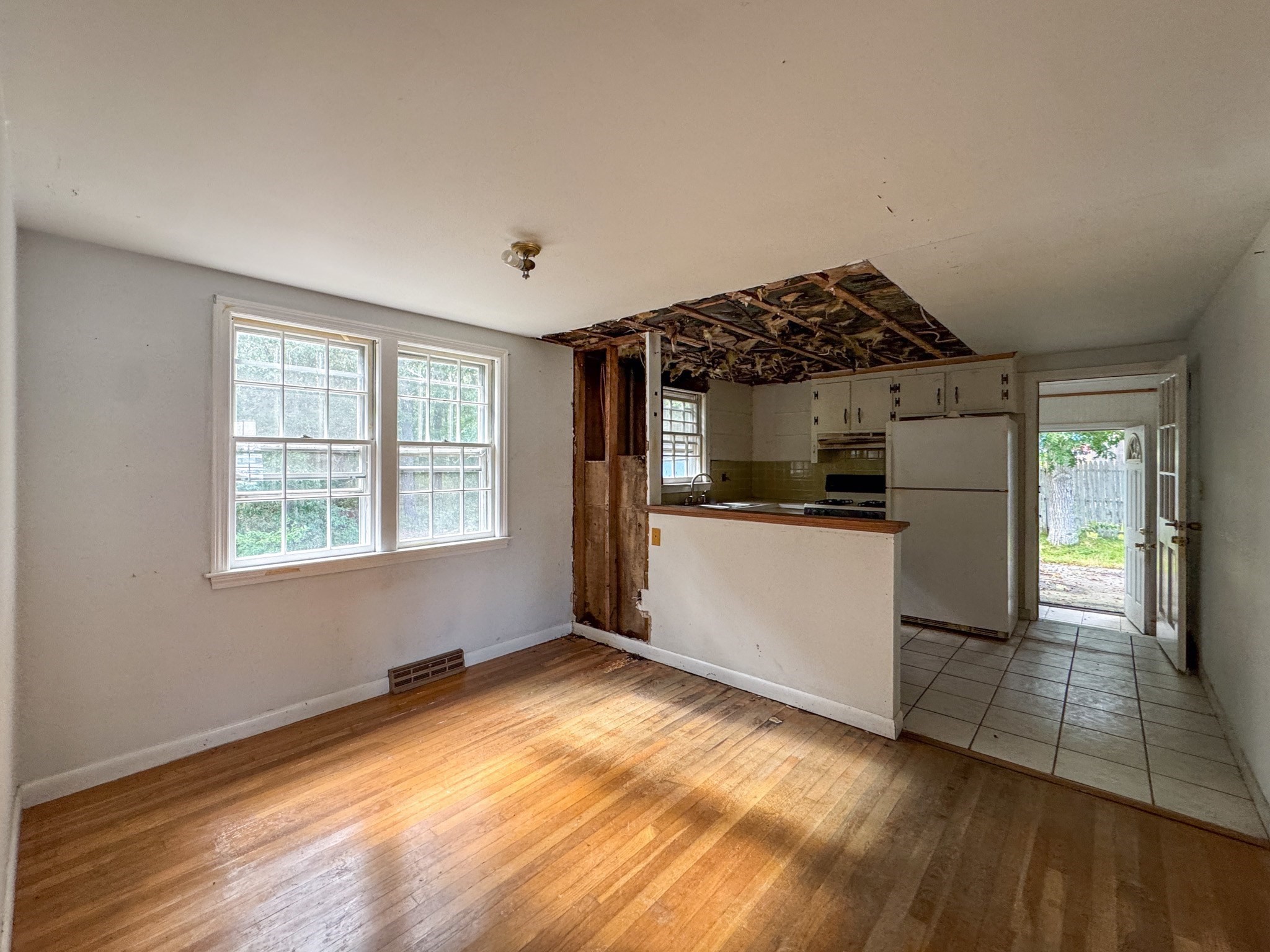 57 Taft Road Yarmouth, MA 02673 - Photo 19 of 34 Gallery Image 19