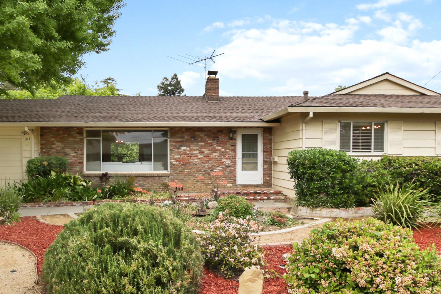 102 Rancho Way Woodland, CA 95695 - Photo 2 of 55