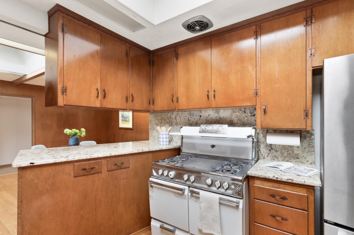 102 Rancho Way Woodland, CA 95695 - Photo 23 of 55