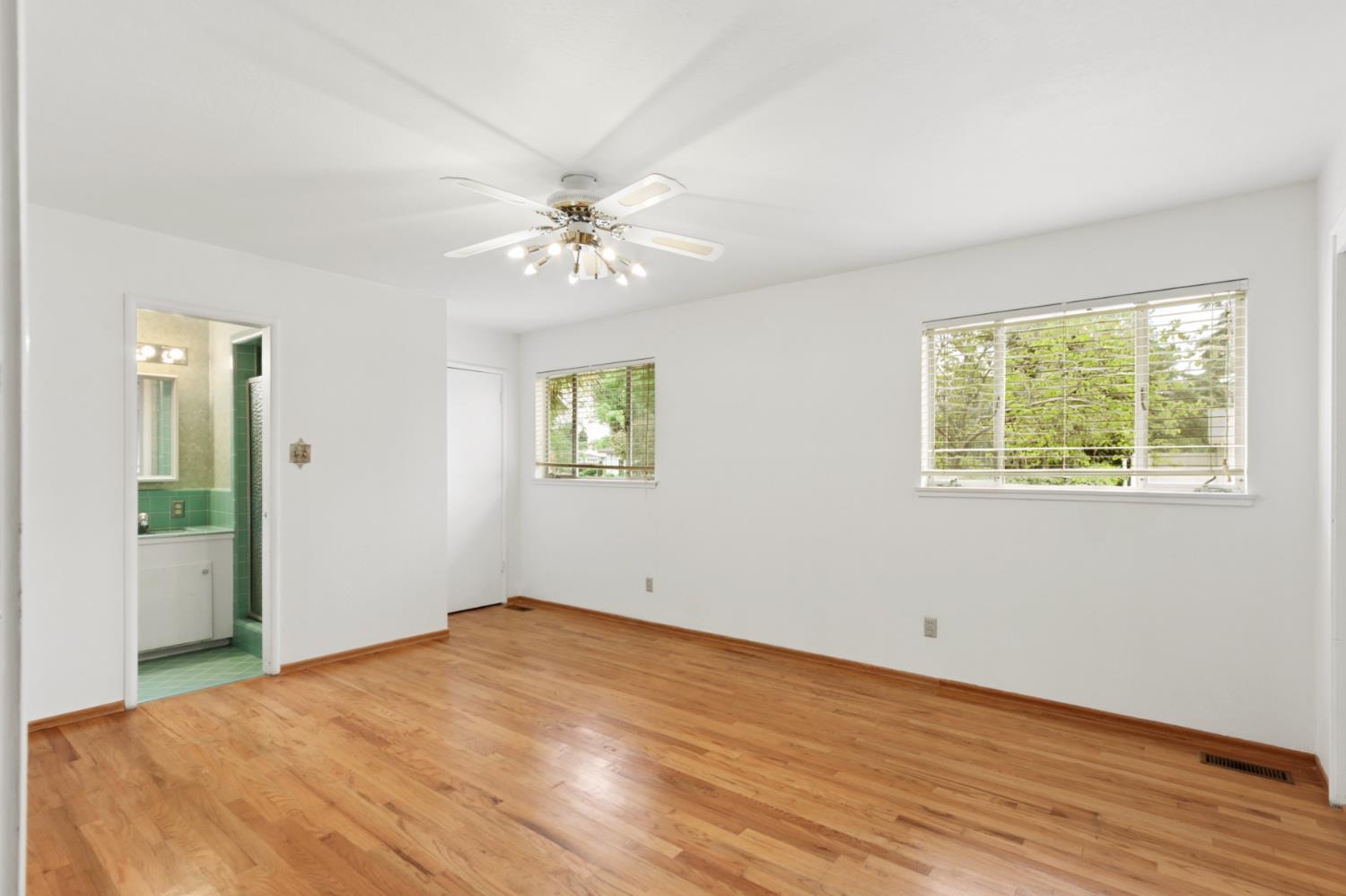 102 Rancho Way Woodland, CA 95695 - Photo 36 of 55