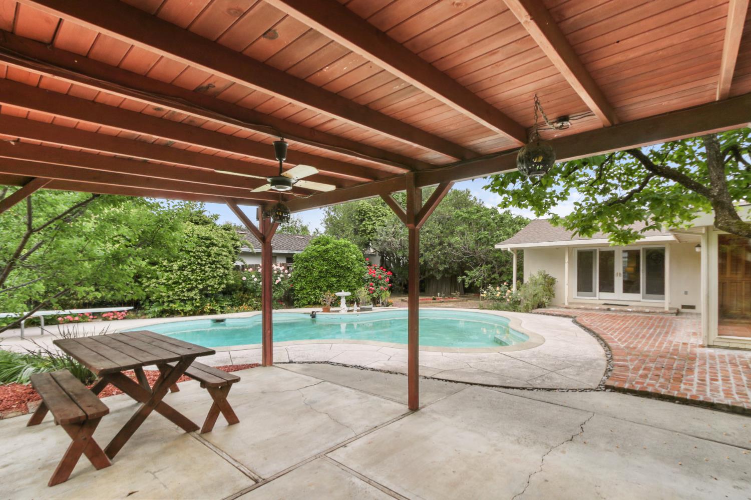 102 Rancho Way Woodland, CA 95695 - Photo 46 of 55