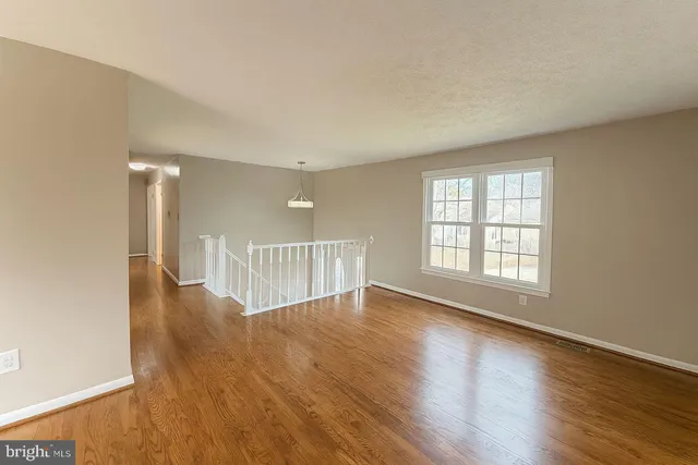 $584,500 | 15632 Northgate Drive, Dumfries, VA 22025