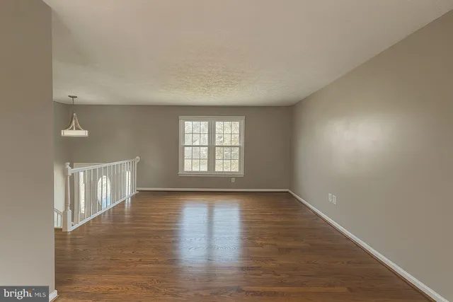 $584,500 | 15632 Northgate Drive, Dumfries, VA 22025