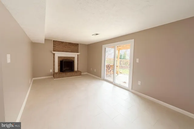 $584,500 | 15632 Northgate Drive, Dumfries, VA 22025