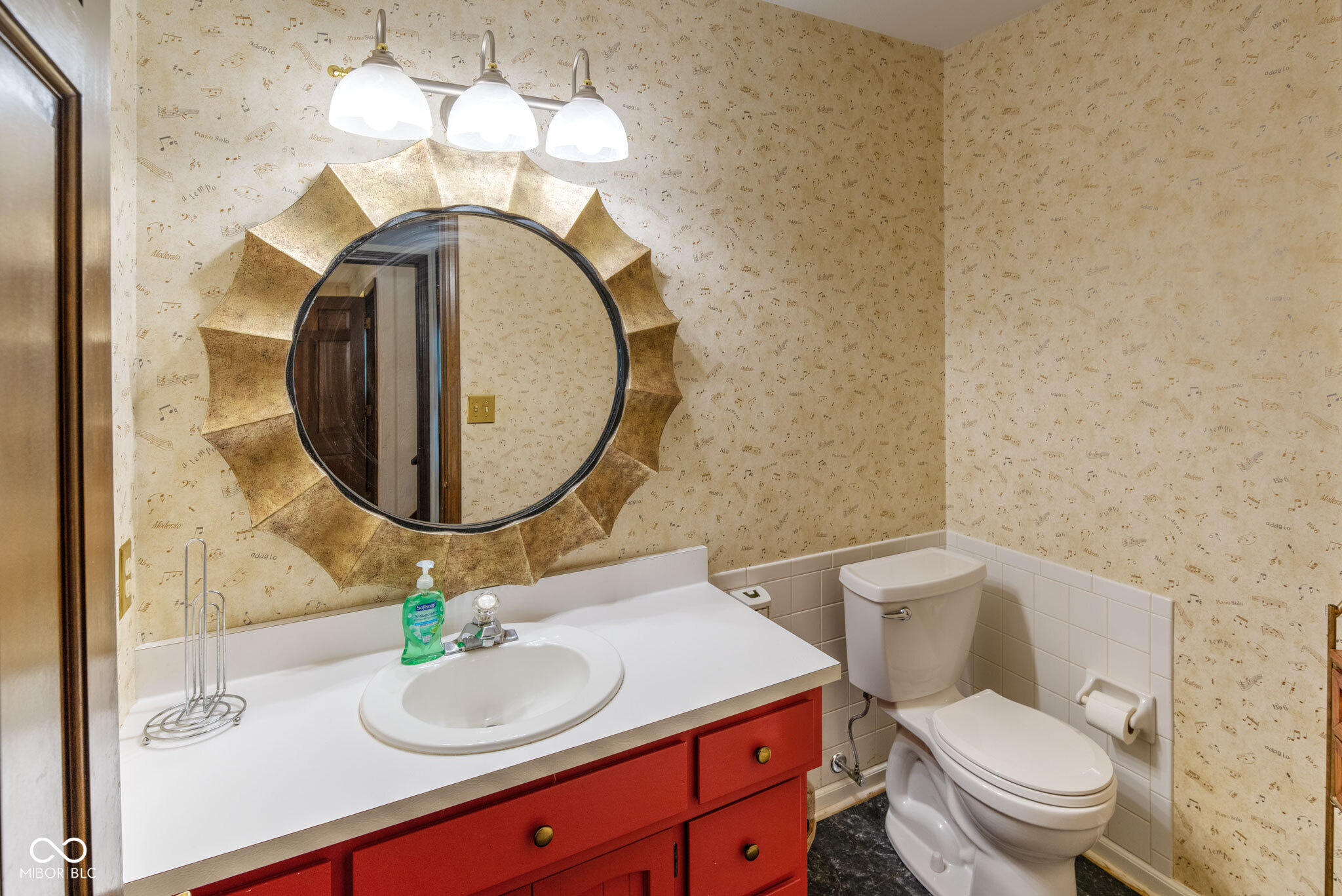 626 Boulder Road Indianapolis, IN 46217 - Photo 11 of 22 Gallery Image 11