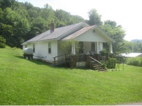 154 Ug Buckles Road Elizabethton, TN 37643 - Photo 1 of 5 Photo 1