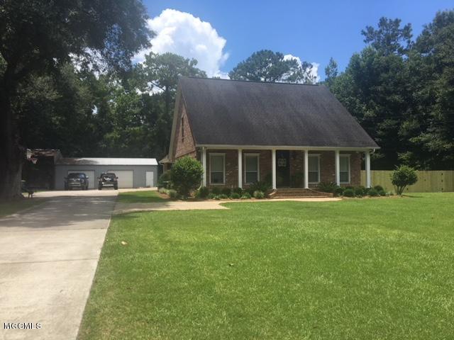 18313 George Cumbest Road Moss Point, MS 39562 - Photo 4 of 48 IMG_2677