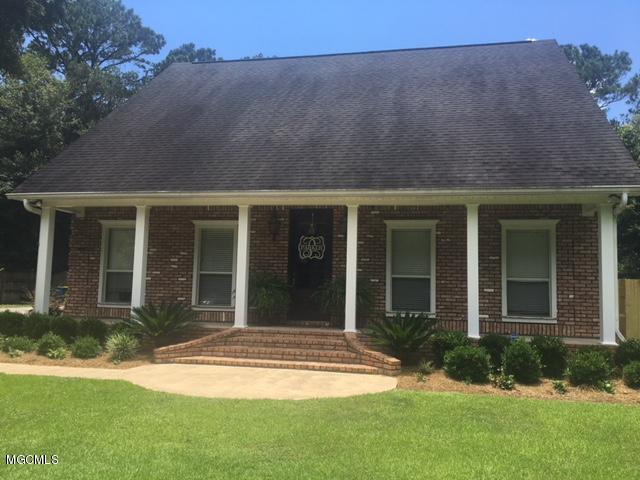 18313 George Cumbest Road Moss Point, MS 39562 - Photo 8 of 48 IMG_2680