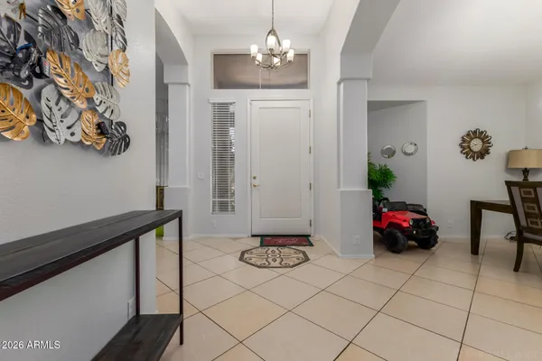 a view of livingroom with furniture