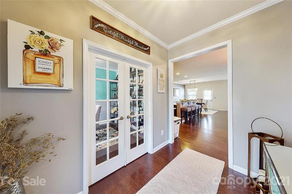 12403 Bending Branch Road Charlotte, NC 28227 - Photo 4 of 47 Gallery Image 4