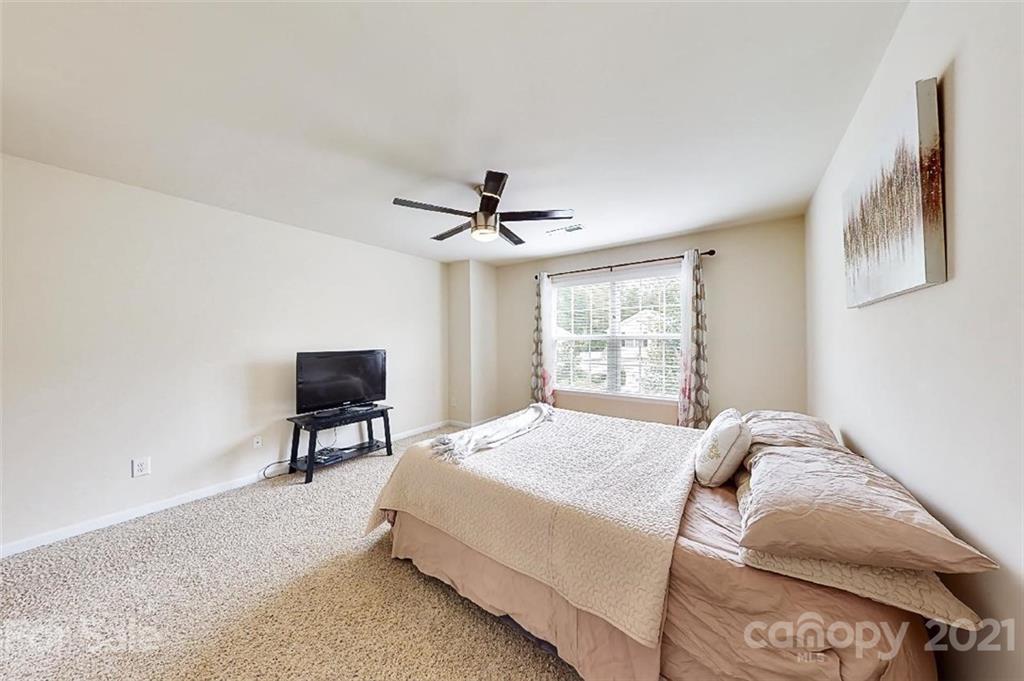 12403 Bending Branch Road Charlotte, NC 28227 - Photo 36 of 47 Gallery Image 36