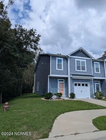 $1,600 | 1 Acacia Road, Hampstead, NC 28443