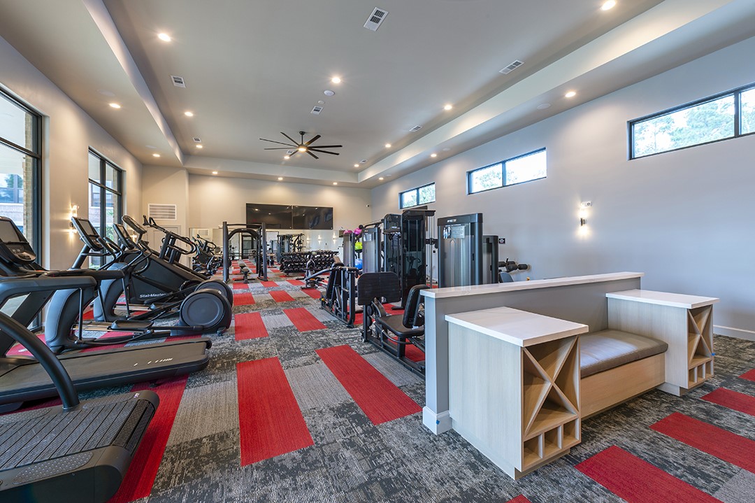 30020 Creekside Ter Drive, Unit 8109 Spring, TX 77386 - Photo 5 of 17 State-of-the-art fitness center