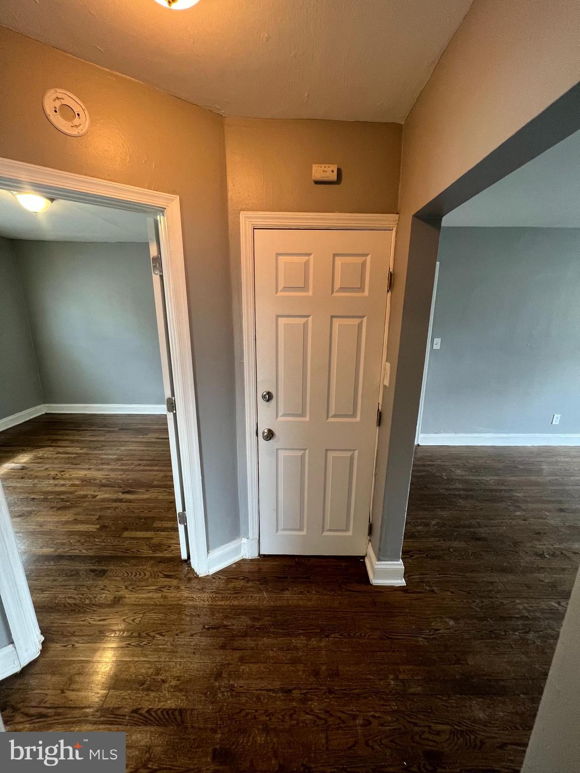 1121 Gleneagle Road Baltimore, MD 21239 - Photo 10 of 17 a view of a livingroom with wooden floor