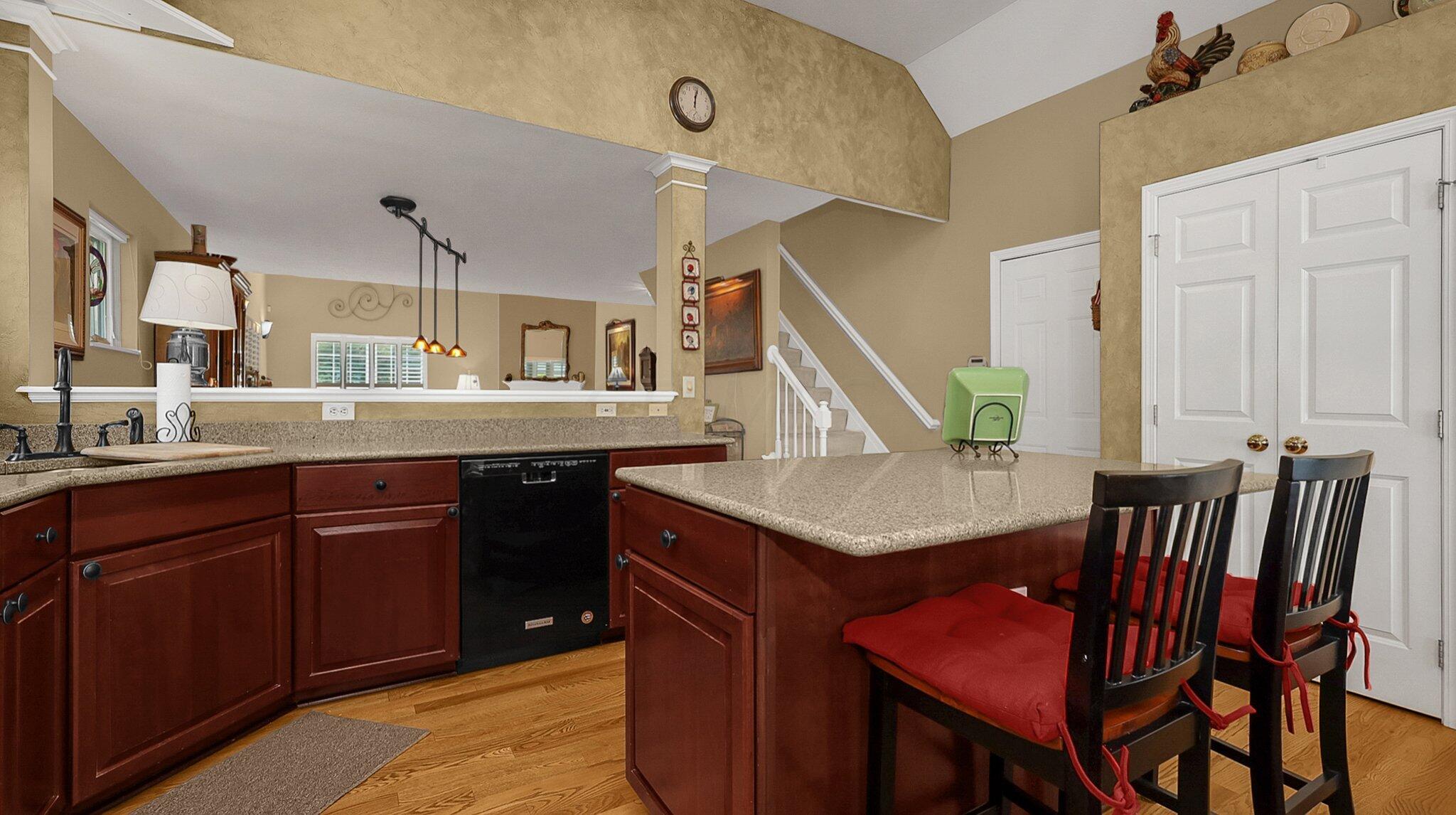359 Sycamore Ridge Way Columbus, OH 43230 - Photo 10 of 34 9-web-or-mls-359-sycamore-ridge-way
