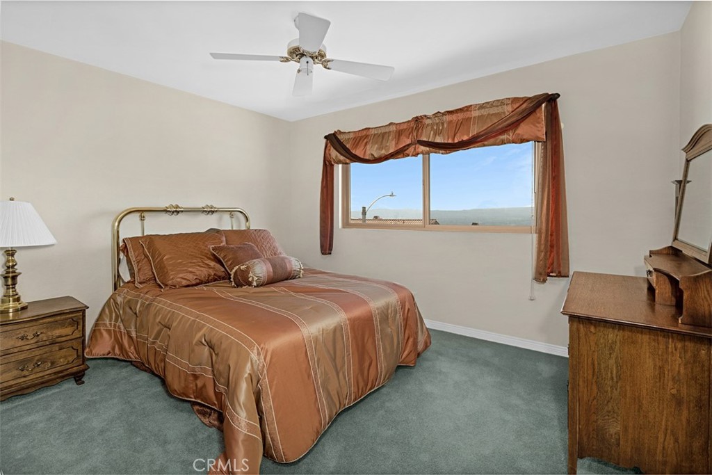 1746 Rudell Road Burbank, CA 91501 - Photo 25 of 41