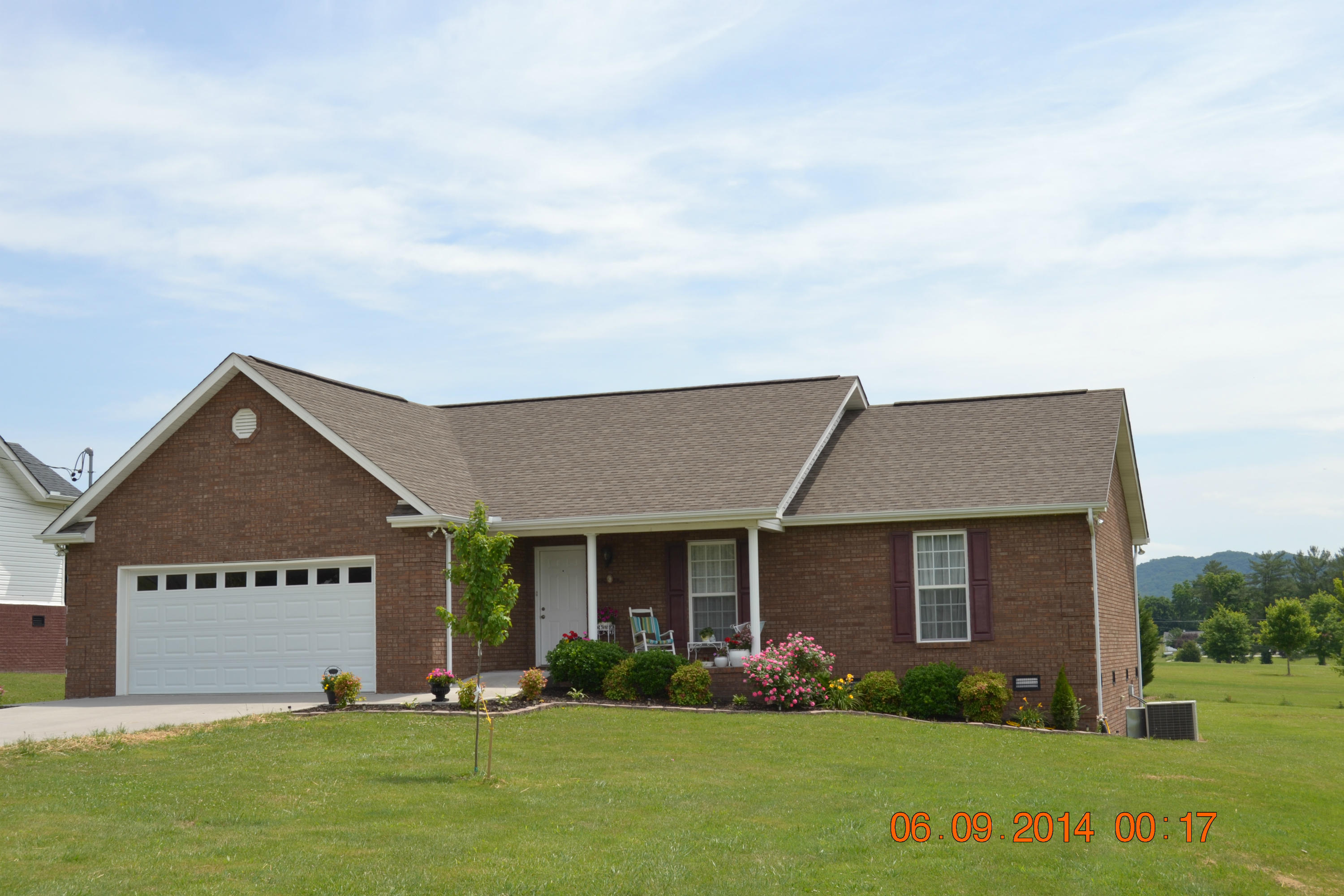 156 Ravyn's Way Maynardville, TN 37807 - Photo 2 of 30 Front of House