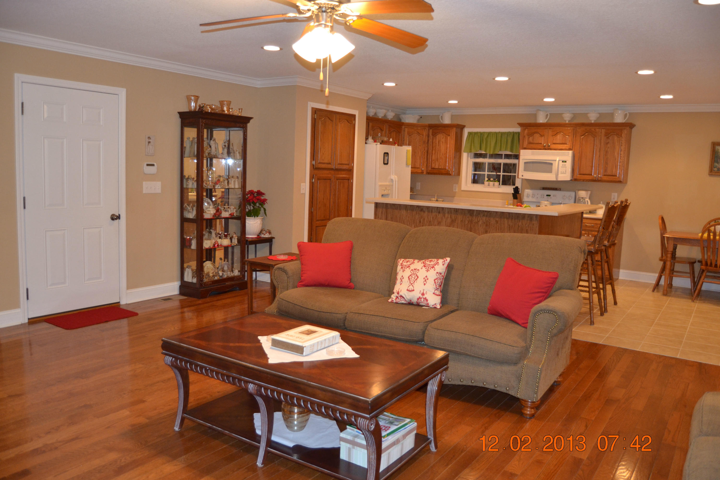 156 Ravyn's Way Maynardville, TN 37807 - Photo 14 of 30 Living Room