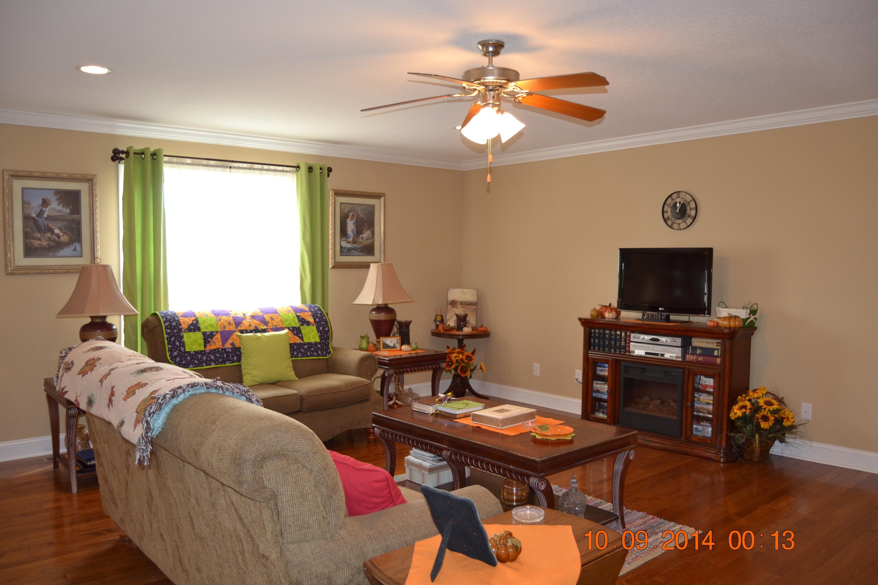 156 Ravyn's Way Maynardville, TN 37807 - Photo 9 of 30 Living Room