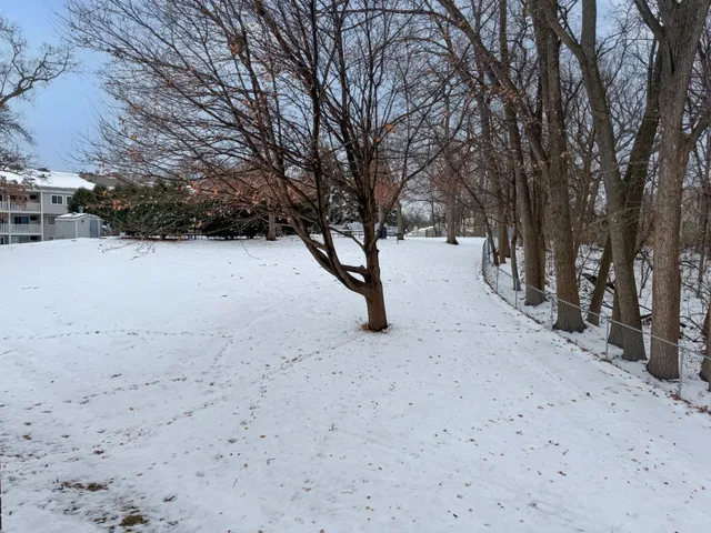 $79,950 | 1601 North Innsbruck Drive, Unit 242, Fridley, MN 55432