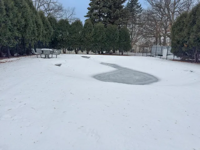 $79,950 | 1601 North Innsbruck Drive, Unit 242, Fridley, MN 55432