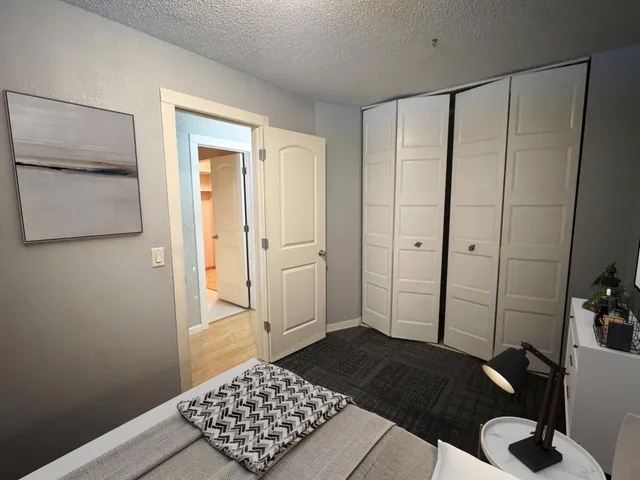 $79,950 | 1601 North Innsbruck Drive, Unit 242, Fridley, MN 55432