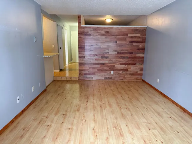 $79,950 | 1601 North Innsbruck Drive, Unit 242, Fridley, MN 55432