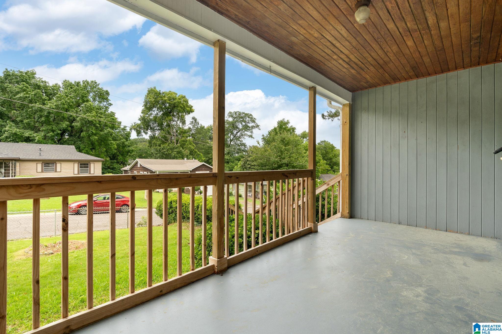 1633 Mims Street Southwest Birmingham, AL 35211 - Photo 2 of 31