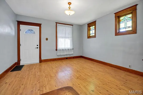 $1,700 | 7070 Winona Avenue, St. Louis, MO 63109
