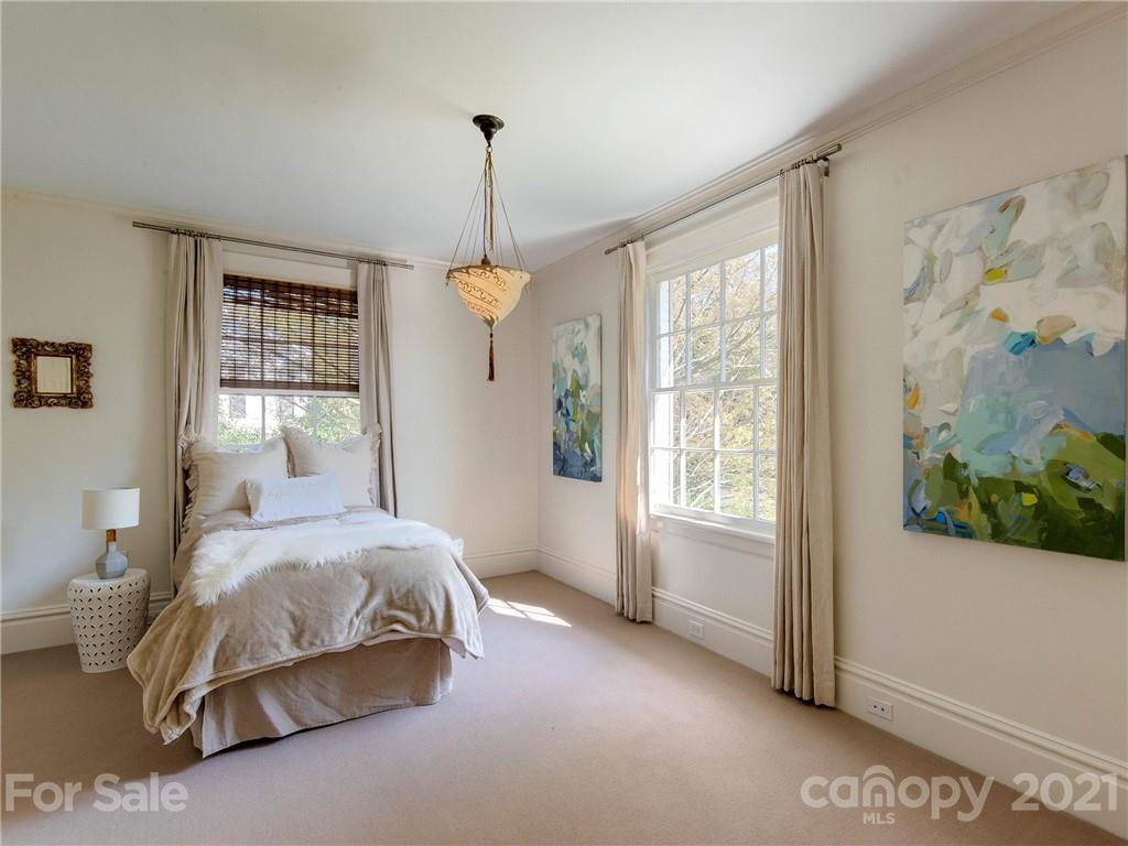1050 Ardsley Road Charlotte, NC 28207 - Photo 30 of 48 Gallery Image 30