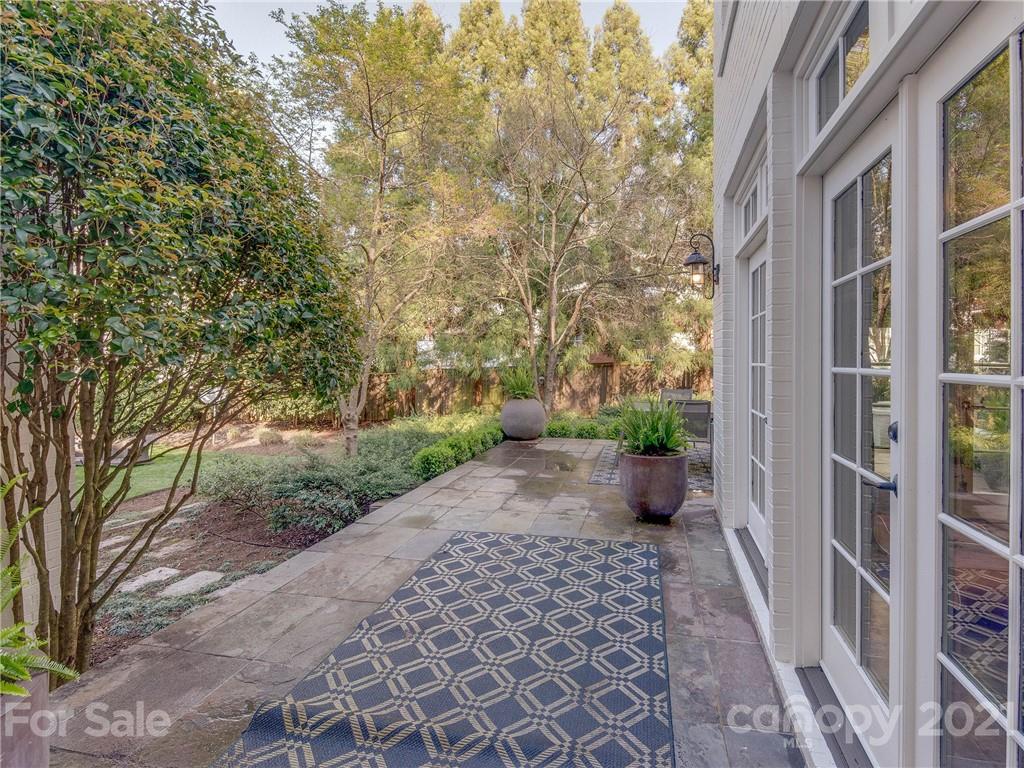 1050 Ardsley Road Charlotte, NC 28207 - Photo 45 of 48 Gallery Image 45