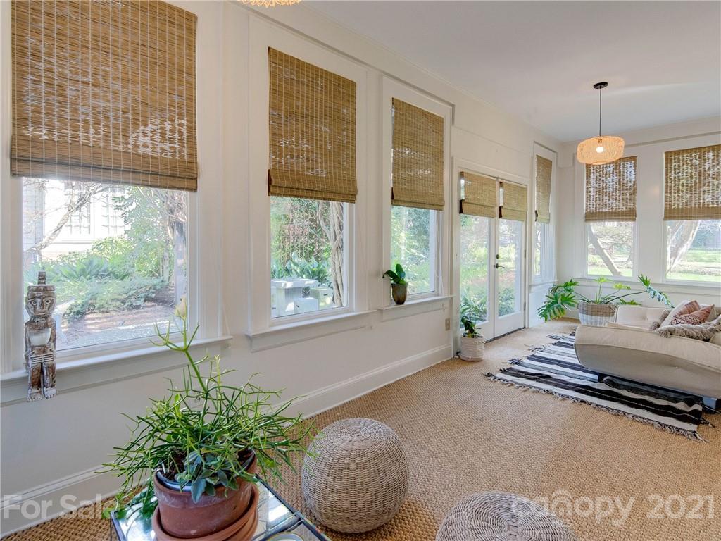 1050 Ardsley Road Charlotte, NC 28207 - Photo 8 of 48 Gallery Image 8