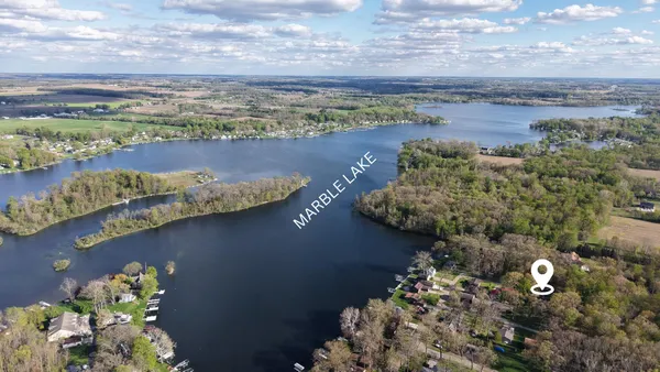 $280,000 | 257 Edgewood Drive, Quincy, MI 49082