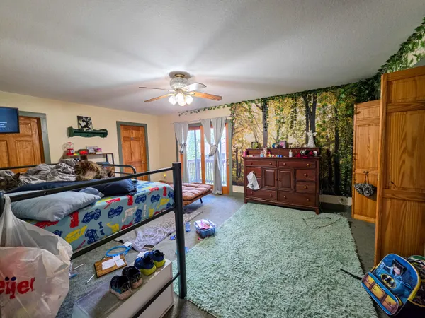 $280,000 | 257 Edgewood Drive, Quincy, MI 49082