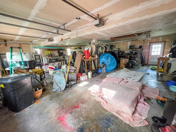 $280,000 | 257 Edgewood Drive, Quincy, MI 49082