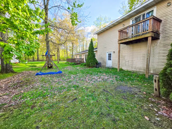 $280,000 | 257 Edgewood Drive, Quincy, MI 49082